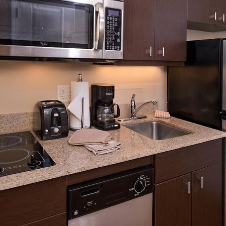 Towneplace Suites הנטינגטון מראה חיצוני תמונה