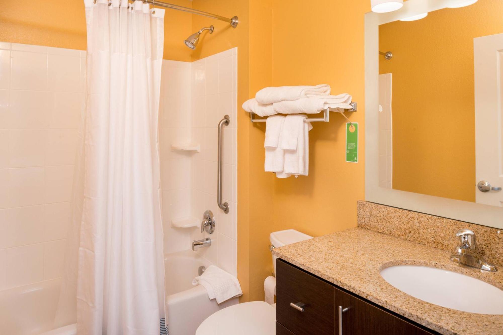 Towneplace Suites הנטינגטון מראה חיצוני תמונה