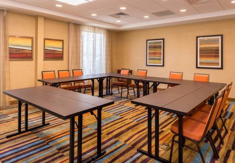 Towneplace Suites הנטינגטון מראה חיצוני תמונה