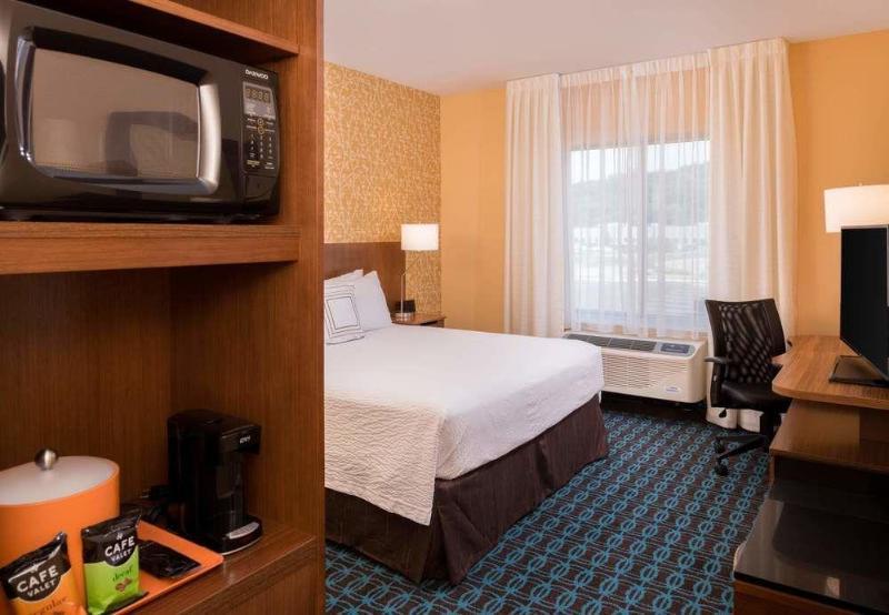 Towneplace Suites הנטינגטון מראה חיצוני תמונה